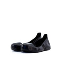 Galocha o chancleta con casquillo para visitante